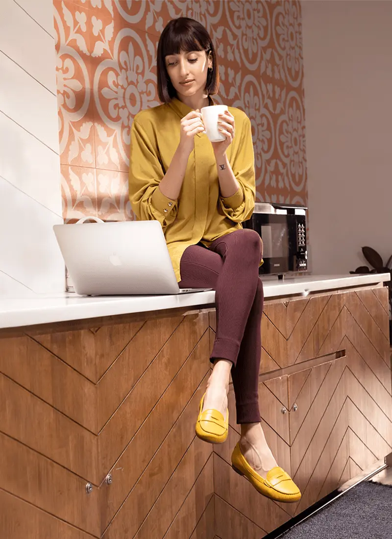 Selene-Moccasin-Senape