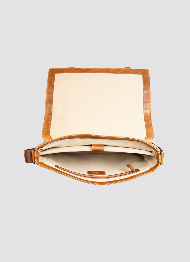 Acorn Messenger Bag - Image 4